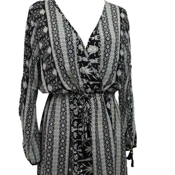 BOHO INSPIRED PRINT LONG SLEEVE MINI DRESS - Picture 8 of 8